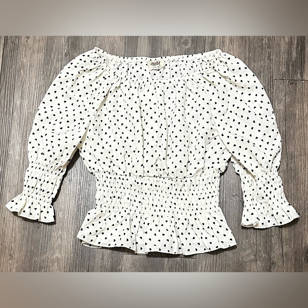 Amy Byer Polkadotted Heart Puffy Sleeve Blouse Size Large (14)